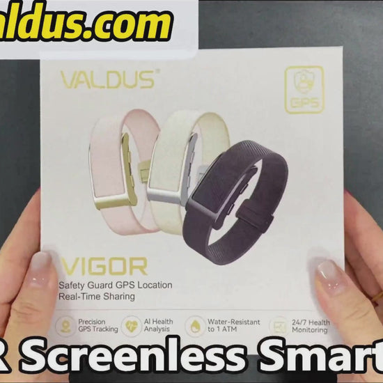 Βίντεο unboxing του έξυπνου βραχιολιού Valdus Vigor screenless smartwatch, παρουσίαση περιεχομένων συσκευασίας, σύνδεση με την εφαρμογή και επίδειξη λειτουργιών υγείας και SOS έκτακτης ανάγκης.- Aion HiTech